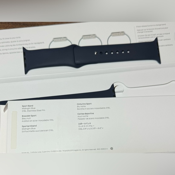 EUC Apple Watch OEM Sport Silicone Watch Band Midnight Blue 42MM - Picture 5 of 14
